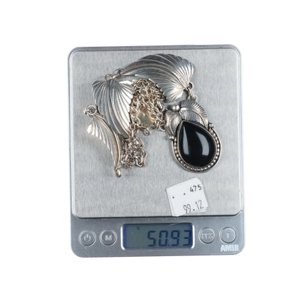 K Navajo sterling silver onyx pendant necklace with feather links
