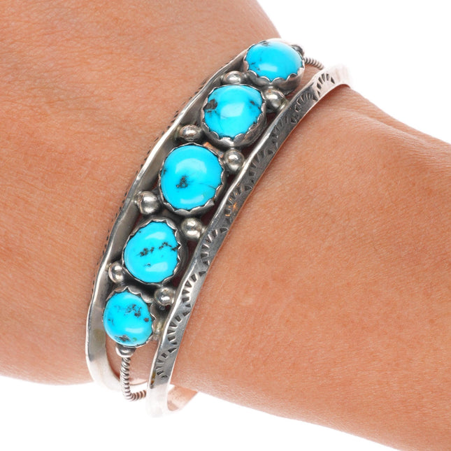6.2" E Navajo sterling silver Kingman turquoise carinated row cuff bracelet