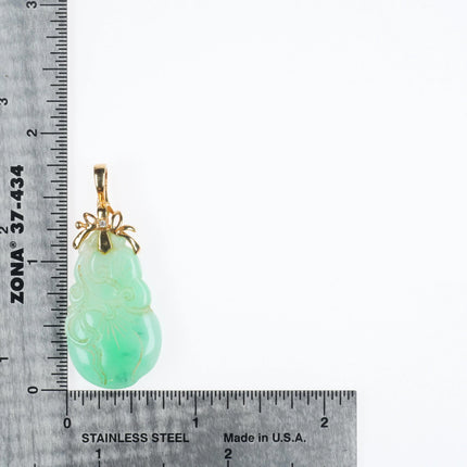 Vintage 14k gold/diamond carved moss in snow Jadeite Jade pendant
