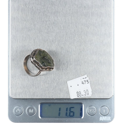 sz9 Vintage southwestern/Native American sterling silver Moldavite large ring