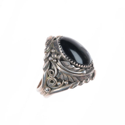 sz11 Vintage SC Navajo sterling silver onyx ring c1980 feather design applique