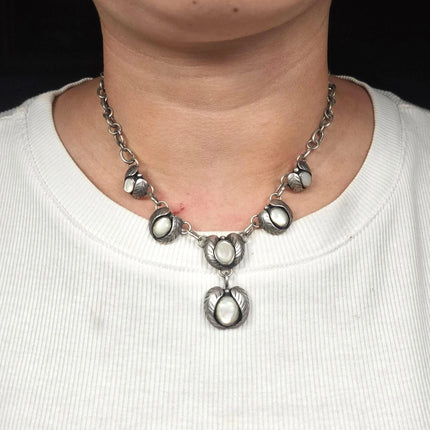 15.5" Vintage Herbert Tsosie Navajo sterling silver mother of pearl necklace