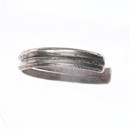 6.5" Antique Navajo ingot silver double carinated arrow stamped cuff bracelet