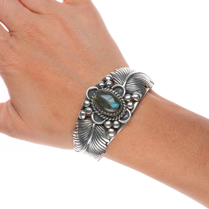 6.6" Vintage Labradorite Navajo sterling silver T feather design cuff bracelet