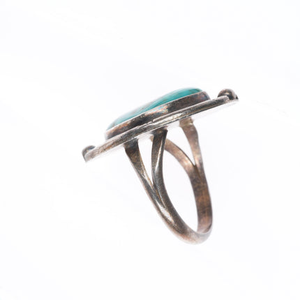 sz9 Vintage Navajo sterling silver ring with gorgeous large turquoise