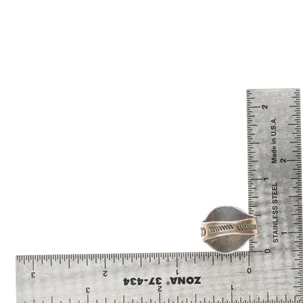 sz6 30's-40's Vintage Navajo sterling silver hand stamped ring w/nice turquoise