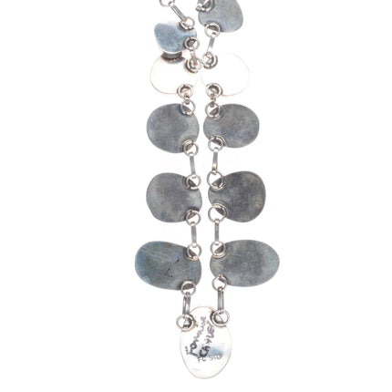 18" Fannie Chavez Navajo sterling silver spiny oyster tab necklace