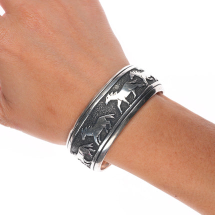 6.6" Vintage Tommy Singer Navajo sterling silver horses cuff bracelet