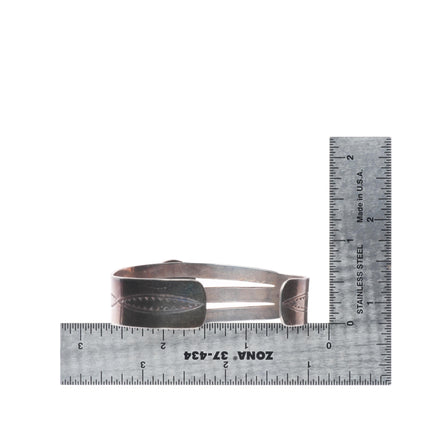 6.25" 1940's vintage Navajo sterling silver cuff bracelet with turquoise