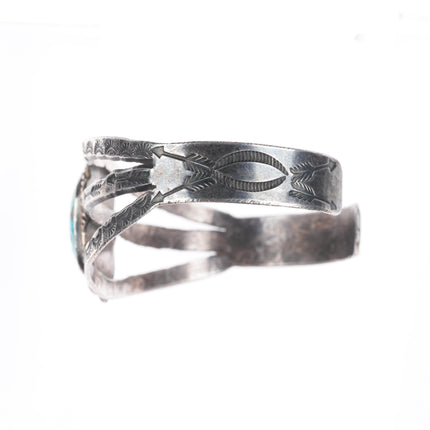 7" 30's-40's Navajo sterling silver arrow stamped cuff bracelet w/Nice turquoise