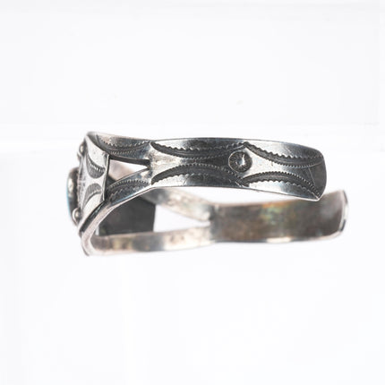 6.5" c1940's vintage Navajo sterling silver turquoise hand stamped cuff bracelet
