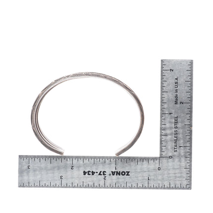 6.4" Vintage Navajo sterling silver 3 band stamped carinated cuff bracelet