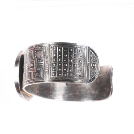 6.5" Retro Tabra Sterling silver Ammonite fossil Garnet cuff bracelet