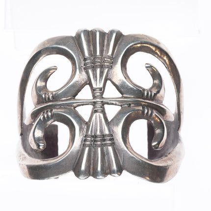7" 40's-50's Big Vintage Navajo or Zuni sterling silver cast cuff bracelet