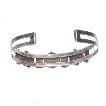 6.6" 30's-40's Zuni sterling silver 3 cluster snake eye turquoise cuff bracelet
