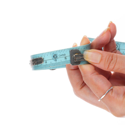 6.4" 1940's Zuni sterling silver star design petit point turquoise cuff bracelet