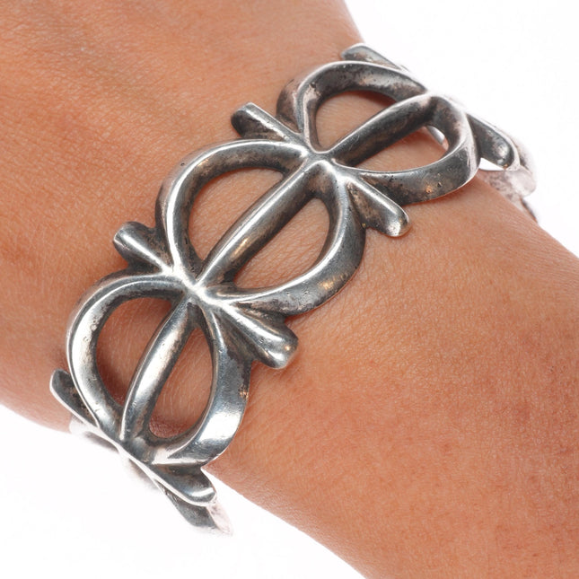 6.6" Vintage Navajo or Zuni cast ingot/sterling silver cuff bracelet