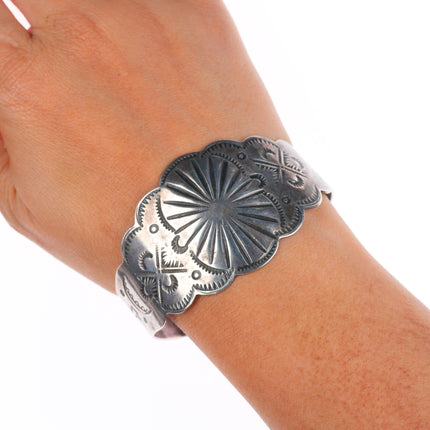 6.7" 1940s Vintage Navajo sterling silver Fred Harvey style wide cuff bracelet