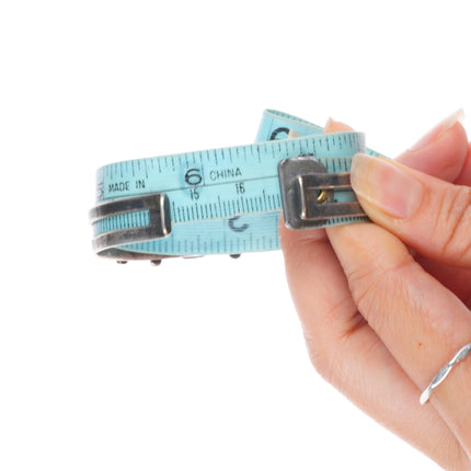 6.6" 30's-40's Zuni sterling silver 3 cluster snake eye turquoise cuff bracelet