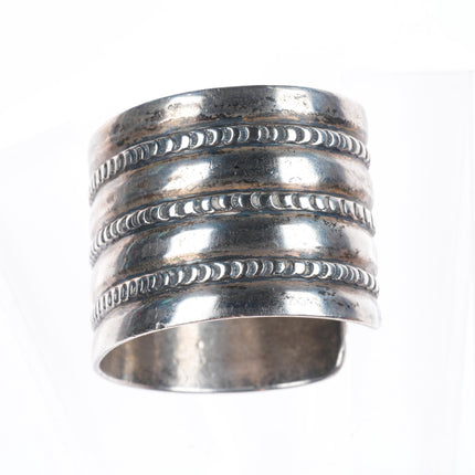 7.1" c1950 Heavy vintage Navajo sterling silver wide band cuff bracelet