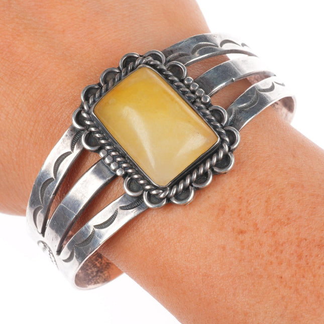 7.1" 1940's Navajo sterling silver yellow Quartz cuff bracelet