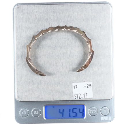 6.4" Vintage Navajo sterling silver carinated cuff bracelet with jagged edges