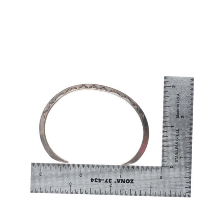 6.75" Leonard Paquin Laguna Zuni carinated sterling silver stamped cuff bracelet