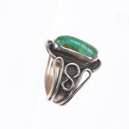 sz8 TM Vintage Native American Puebloan sterling silver ring with nice turquoise