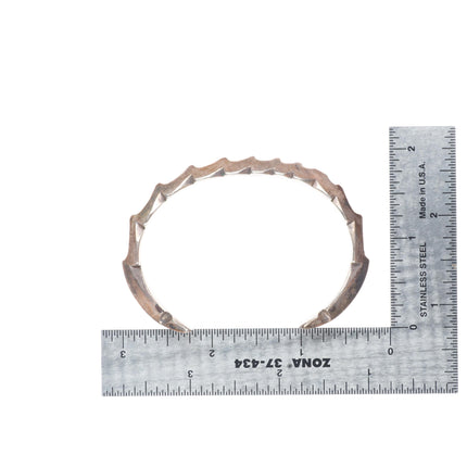 6.4" Vintage Navajo sterling silver carinated cuff bracelet with jagged edges