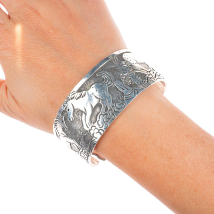 7.2" Lloyd Becenti Navajo sterling silver horses cuff bracelet interior design