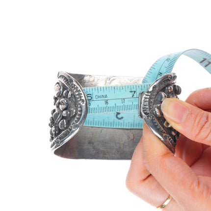 7" Big Vintage Navajo sterling silver high grade turquoise cuff bracelet