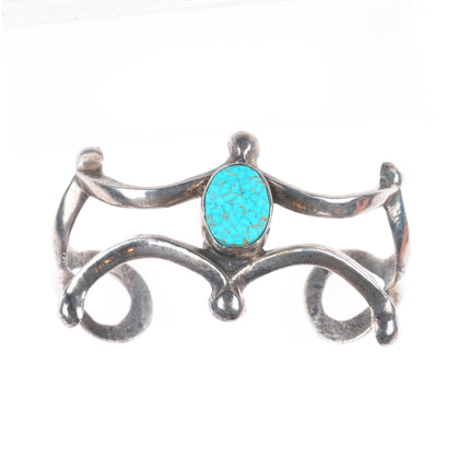 6.35" Vintage Navajo cast sterling silver spiderweb turquoise cuff bracelet