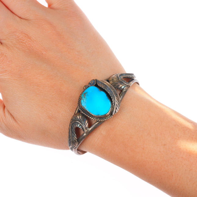6.4" Vintage Navajo sterling silver feather decorated turquoise cuff bracelet