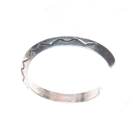 7" Vintage Navajo JEC Deep stamped sterling silver carinated cuff bracelet