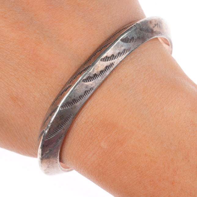 6.5" 40's-50's Vintage Navajo stamped sterling silver carinated cuff bracelet