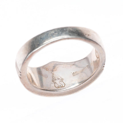 sz8 Chee Navajo Supersmith sterling silver ring with nice turquoise inlay