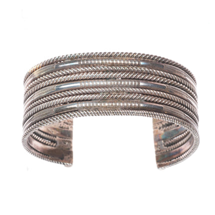 6.7" c1940 Vintage Navajo  twisted wire arrow stamped wide band cuff bracelet