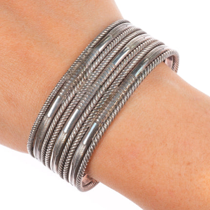 6.7" c1940 Vintage Navajo  twisted wire arrow stamped wide band cuff bracelet