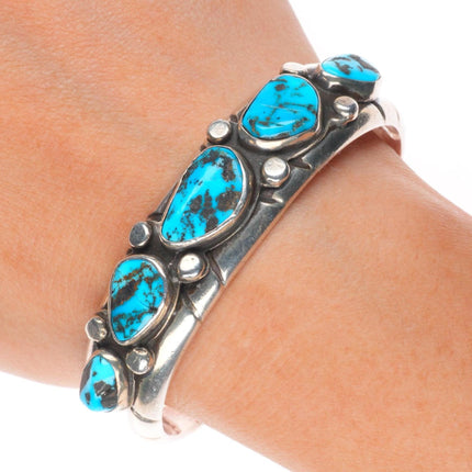 6.4" 40's-50's Vintage Navajo Sturdy row cuff bracelet with nice turquoise