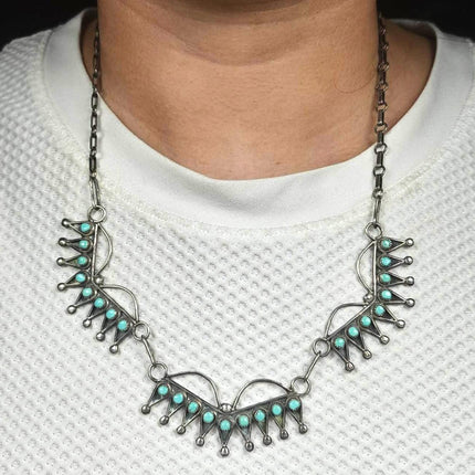 c1950 Vintage Zuni sterling silver snake eye turquoise bib style necklace
