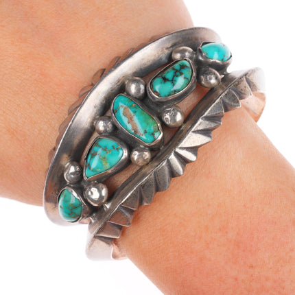 6.4" c1950's Vintage Navajo sterling silver high grade  turquoise cuff braclet