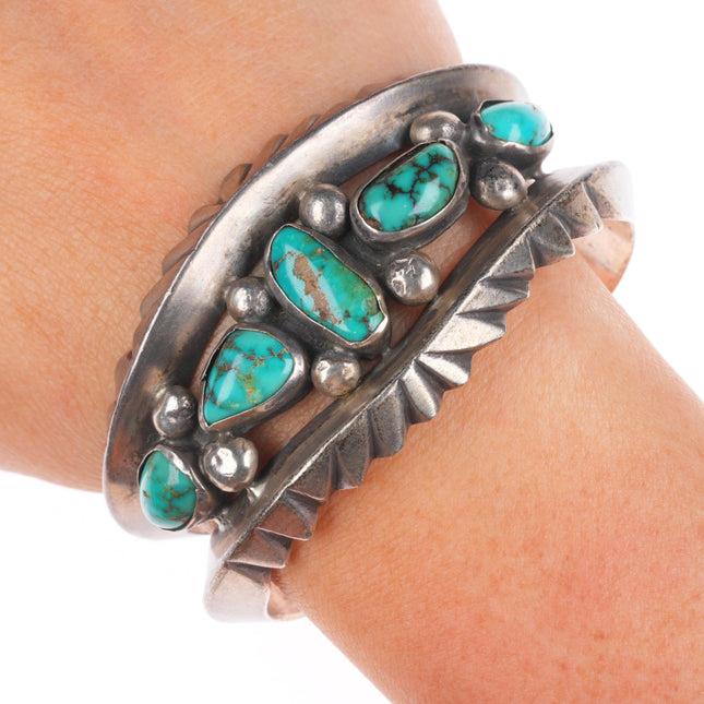 6.4" c1950's Vintage Navajo sterling silver high grade  turquoise cuff braclet