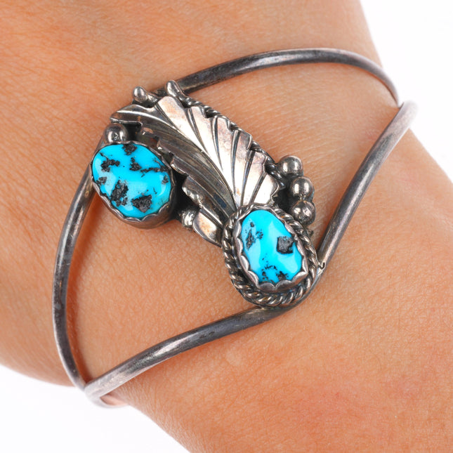 6.5" Vintage Navajo sterling silver turquoise split shank feather cuff bracelet
