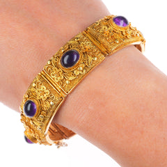 Collection image for: Link, Charm, Clamper, and Bangle Bracelets