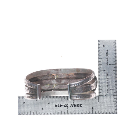 7.1" c1940's vintage Navajo sterling silver row cuff bracelet w/ nice turquoise