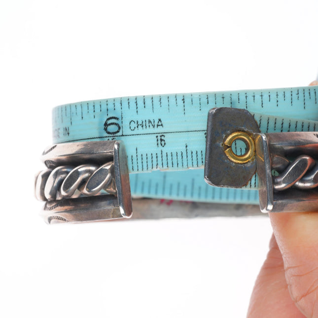 6.6" Vintage Navajo carinated/twisted sterling silver coral row cuff bracelet