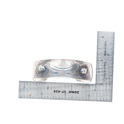 6.75" Gene Chilton Tlingit Sterling silver Raven carved cuff bracelet