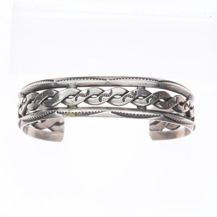 6.7" IH Coin sterling silver vintage Navajo hand stamped carinated/twisted cuff bracelet
