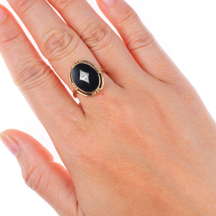 sz7.5 Antique 14k yellow gold diamond, platinum onyx women's size 7.5 ring