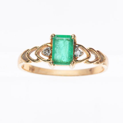 sz6.5 14k yellow gold natural Columbian emerald/diamond hearts size 6.5 ring